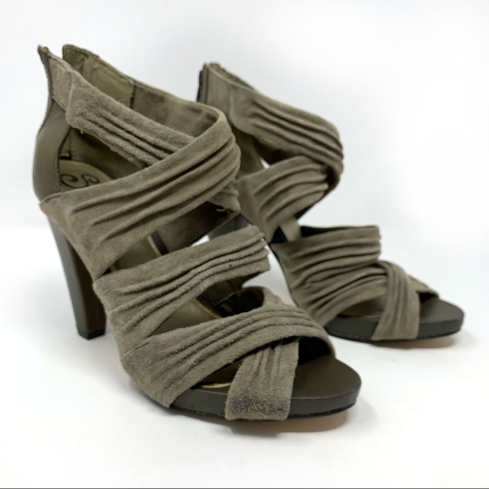 ⭐️ Seychelles Gray Gladiator Heeled Sandals 8.5